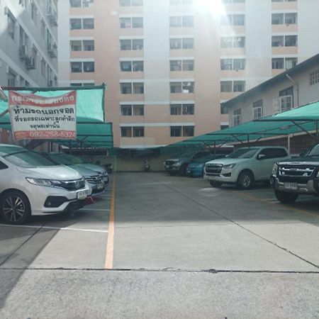 Jatuporn A3 Apartment Rangsit Bagian luar foto